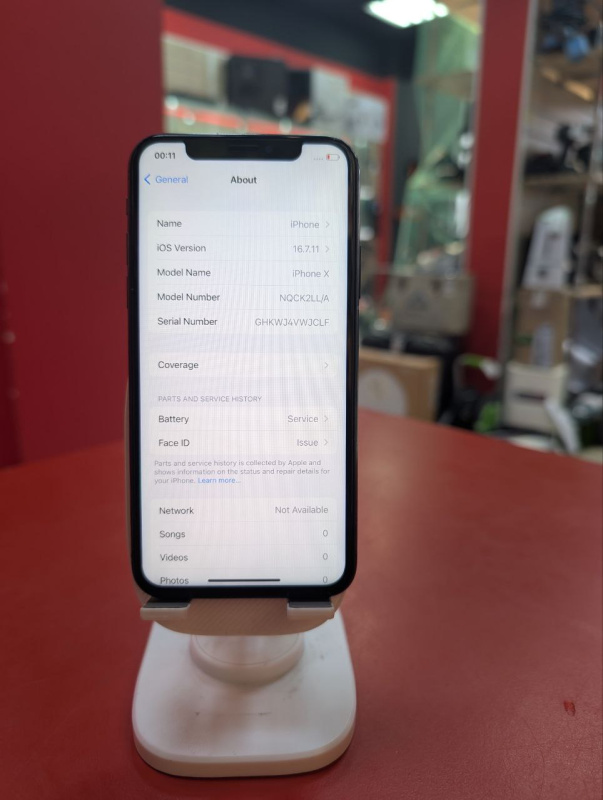 Мобильный телефон Apple iPhone X
