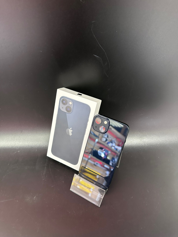 Мобильный телефон Apple iPhone 13
