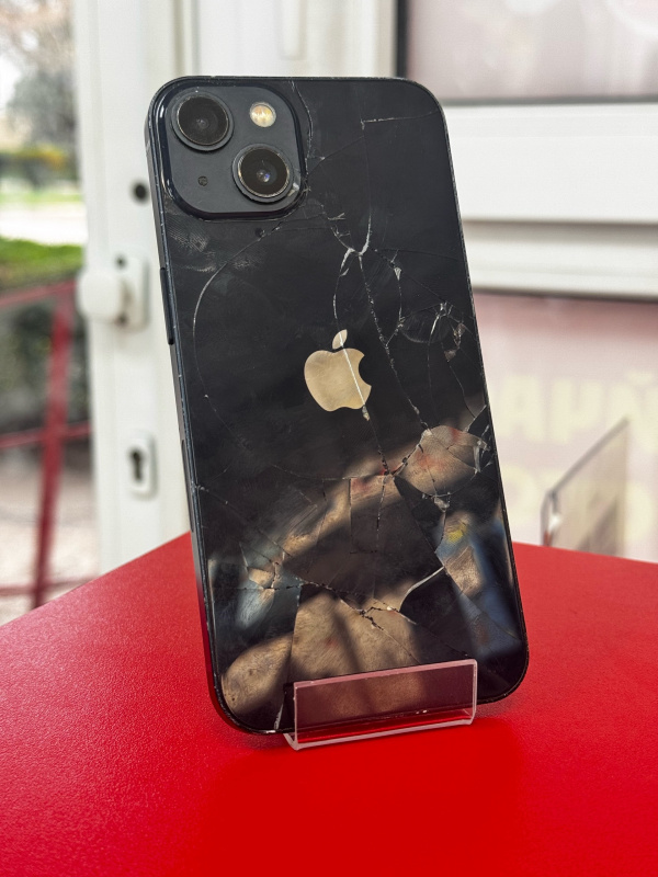 Мобильный телефон Apple iPhone 13