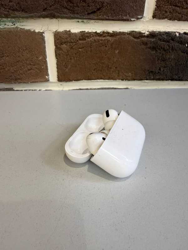 Наушники Apple Air-01