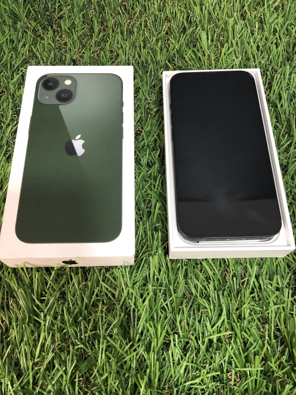 Мобильный телефон Apple iPhone 13