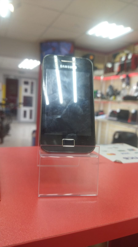 Мобильный телефон Samsung Galaxy Ace